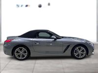 Gebraucht BMW Z4 Efficient Dynamics 258 PS (189 kW) 2025 Grau metallic Cabrio