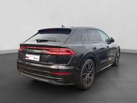 Gebraucht Audi Q8 S-Line 286 PS (210 kW) 2023 Mythosschwarz metallic SUV