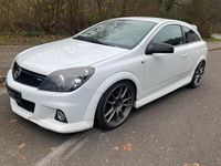 Gebraucht Opel Astra GTC Edition 241 PS (177 kW) 2008 Weiß Coupé