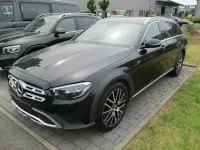 Gebraucht Mercedes E400 330 PS (242 kW) 2023 Schwarz Limousine