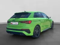 Gebraucht Audi RS3 Sport 400 PS (294 kW) 2023 Grün Limousine