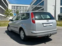 Gebraucht Ford Focus Fun X 101 PS (74 kW) 2007 Silber Limousine