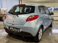 Gebraucht Mazda 2 Edition 84 PS (61 kW) 2012 Blau Kleinwagen