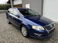 Gebraucht VW Passat 140 PS (102 kW) 2010 Blau Limousine