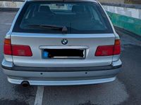 Gebraucht BMW 523 170 PS (125 kW) 1998 Silber Kombi