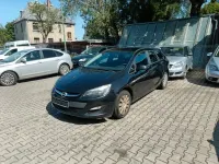 Używany Opel Astra Active 101 KM (74 kW) 2012 Czarny Kombi