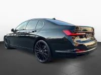 Gebraucht BMW 730 Performance 286 PS (210 kW) 2022 Schwarz Limousine