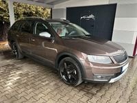 Gebraucht Skoda Octavia 184 PS (135 kW) 2015 Braun Kleinwagen