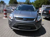 Gebraucht Ford Kuga Champions Edition 140 PS (102 kW) 2012 Braun SUV