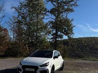 Gebraucht Hyundai i30 275 PS (202 kW) 2018 Weiß Limousine