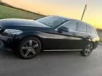 Gebraucht Mercedes C180 122 PS (89 kW) 2019 Schwarz Limousine