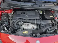 Gebraucht Mercedes B200 156 PS (114 kW) 2012 Rot Kleinwagen