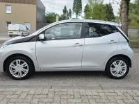 Gebraucht Toyota Aygo Edition-S 69 PS (50 kW) 2017 Silber Kleinwagen