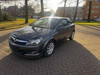 Gebraucht Opel Astra 90 PS (66 kW) 2009 Karbongrau Coupé