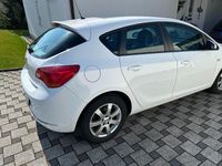 Gebraucht Opel Astra 100 PS (73 kW) 2012 Weiß Limousine