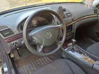 Gebraucht Mercedes E220 150 PS (110 kW) 2004 Blau Kombi