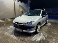 Gebraucht Peugeot 206 88 PS (64 kW) 1999 Grau Kleinwagen