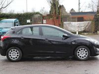 Gebraucht Hyundai i30 Classic 90 PS (66 kW) 2013 Phantom black / mic Kleinwagen