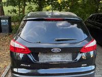 Gebraucht Ford Focus Titanium 125 PS (91 kW) 2012 Schwarz Kombi