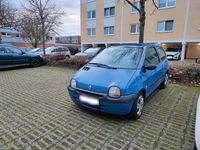 Używany Renault Twingo 58 KM (42 kW) 2005 Niebieski Hatchback