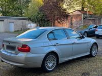Second-hand BMW 325 218 CP (160 kW) 2006 Argintiu Berlinǎ