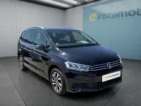 Gebraucht VW Touran 150 PS (110 kW) 2023 Schwarz Van / Kleinbus