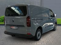 Neu VW T7 150 PS (110 kW) 2026 Grau Van