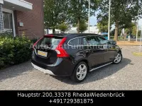 Gebraucht Volvo V60 Momentum 163 PS (119 kW) 2010 Schwarz Kombi