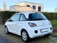 Gebraucht Opel Adam 69 PS (50 kW) 2013 Weiß Kleinwagen