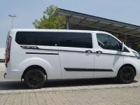 Second-hand Ford Transit Custom 131 CP (96 kW) 2023 Alb Monovolum