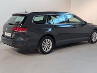 Gebraucht VW Passat 120 PS (88 kW) 2016 Grau Limousine