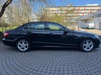 Gebraucht Mercedes E200 Avantgarde 184 PS (135 kW) 2012 Schwarz Limousine