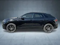 Gebraucht Audi Q8 Sport 286 PS (210 kW) 2025 Mythosschwarz metallic SUV