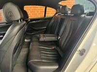 Gebraucht BMW 520 190 PS (139 kW) 2017 Weiß Limousine