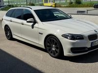 Gebraucht BMW 520 190 PS (139 kW) 2016 Weiß Kombi