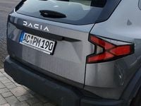 Gebraucht Dacia Duster Essentiel 101 PS (74 kW) 2025 Grau SUV