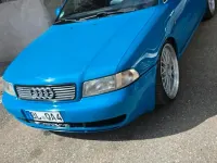 Gebraucht Audi A4 210 PS (154 kW) 1997 Blau Kombi