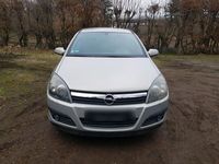 gebraucht Opel Astra 1.6 Benzin mit Xenon