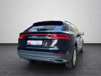 Używany Audi Q8 Basis 340 KM (250 kW) 2022 Czarny SUV
