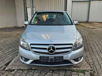 Gebraucht Mercedes B200 156 PS (114 kW) 2012 Polarsilber Van / Kleinbus