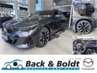 Gebraucht BMW 540 M Sport 303 PS (222 kW) 2026 Grau Kombi