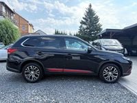 Second-hand Mitsubishi Outlander Plus 150 CP (110 kW) 2017 Negru SUV