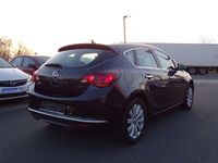 Usata Opel Astra 165 CV (121 kW) 2013 Nero Berlina