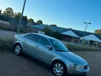 Gebraucht Audi A4 130 PS (95 kW) 2002 Silber Limousine