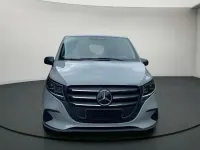Gebraucht Mercedes Vito 190 PS (139 kW) 2024 Alpingrau Van