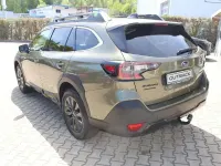 Gebraucht Subaru Outback Exclusive+ 169 PS (124 kW) 2023 Autumn green Kombi
