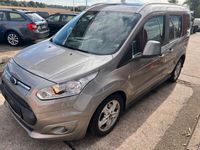 Gebraucht Ford Tourneo Connect Titanium 120 PS (88 kW) 2017 Silber Van / Kleinbus