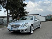 Gebraucht Mercedes E500 AMG 387 PS (284 kW) 2007 Silber Limousine