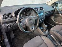Gebraucht VW Golf VI 82 PS (60 kW) 2010 Schwarz Kleinwagen