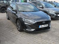 Gebraucht Ford Focus ST-Line X 155 PS (114 kW) 2025 Grau Limousine